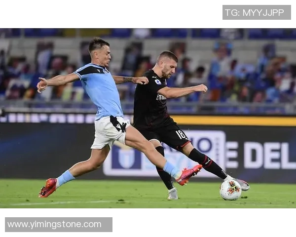 国际米兰与拉齐奥激战正酣谁能在意甲赛场上笑到最后